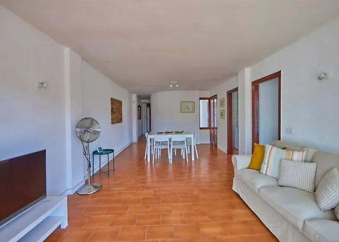 Nura Houses Magaluf Apartment 3